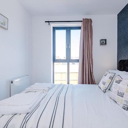 Rest&Recharge At Ridgefield House Villa Manchester Esterno foto