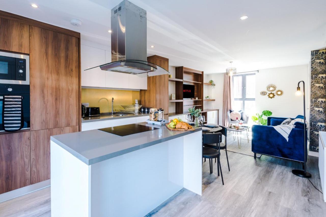 Rest&Recharge At Ridgefield House Villa Manchester Esterno foto