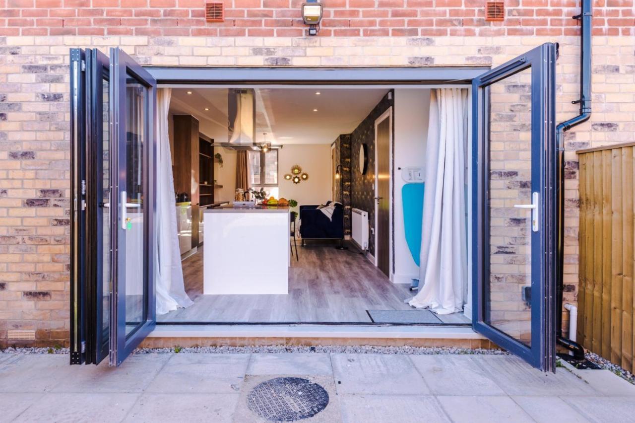 Rest&Recharge At Ridgefield House Villa Manchester Esterno foto
